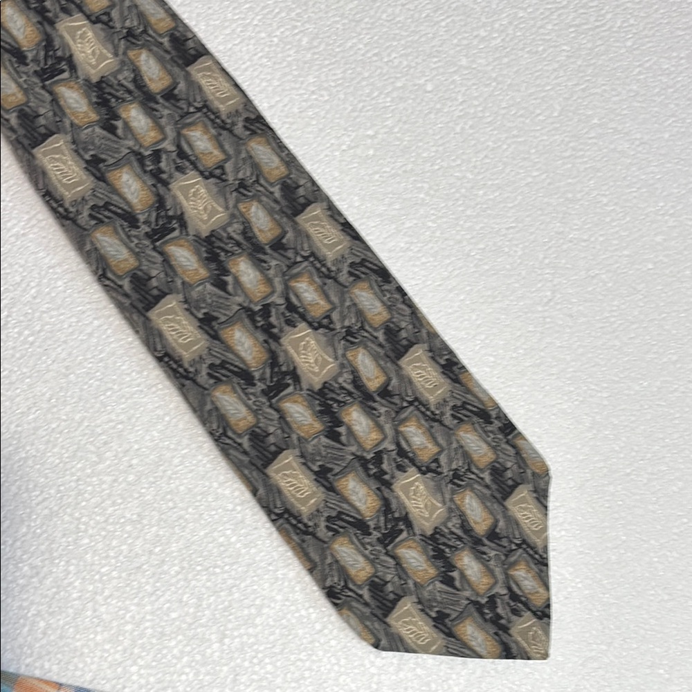Zylos George Machado Sophisticated blue and yellow Silk Tie USA made, 56 x 4